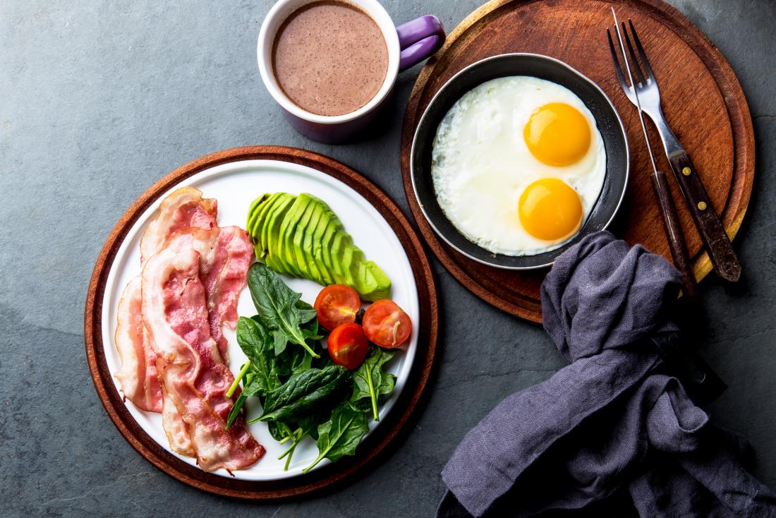 آیا برای کاهش وزن باید صبحانه بخورید؟