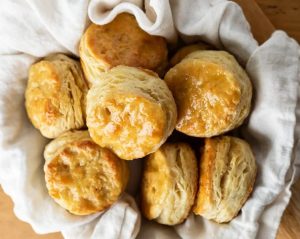 طرز تهیه بیسکوییت های نرم