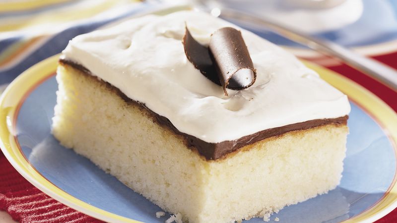 طرز تهیه کیک فاج شکلات سفید